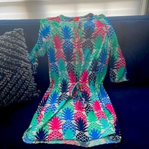 Fun and bright dress!